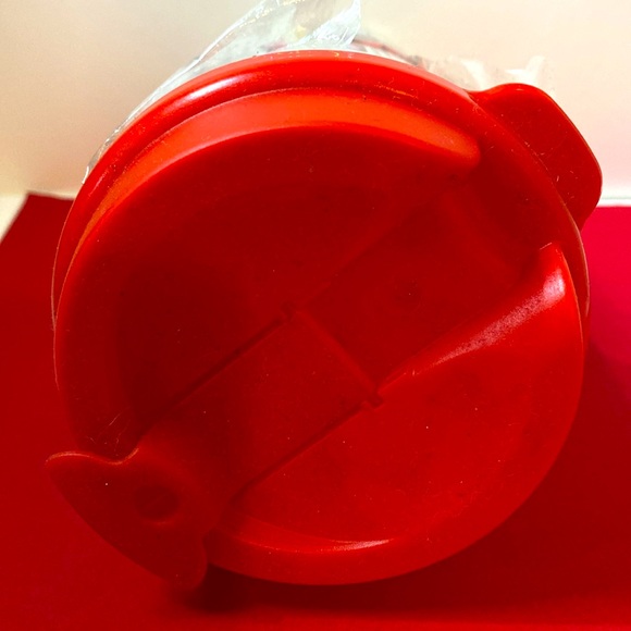 New Limited Edition Selena Quintanilla 2020 Collectible Travel Cup - Picture 5 of 7